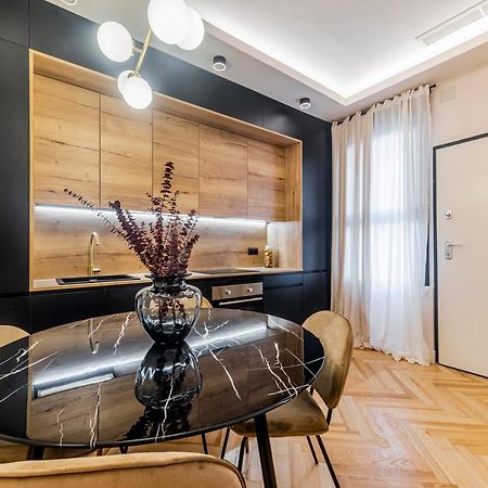 Elite Suite By Edsam, In Madrid Buitenkant foto